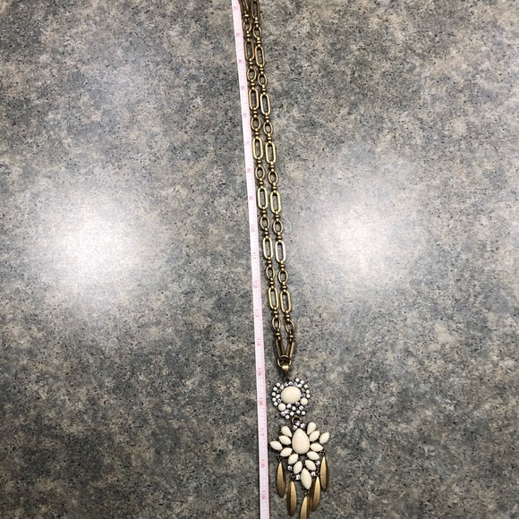 Stella and Dot statement necklace - Picture 5 of 6